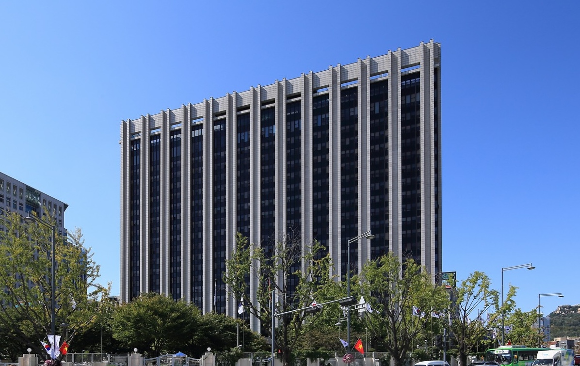 South Korea Drafts Corporate Crypto Investment Rules Excluding Dollar-Pegged Stablecoins