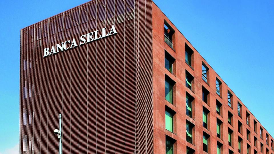 Banca Sella Greenlit for Crypto Services: What it Means for European Institutional Finance